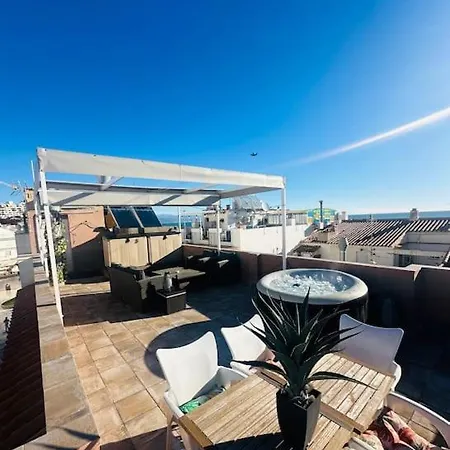 Luxury Oasis 30sec From Rooftop Jacuzzi