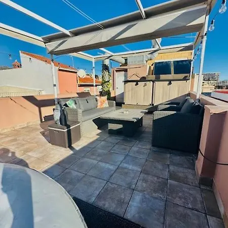 Luxury Oasis 30sec From Rooftop Jacuzzi Apartamento